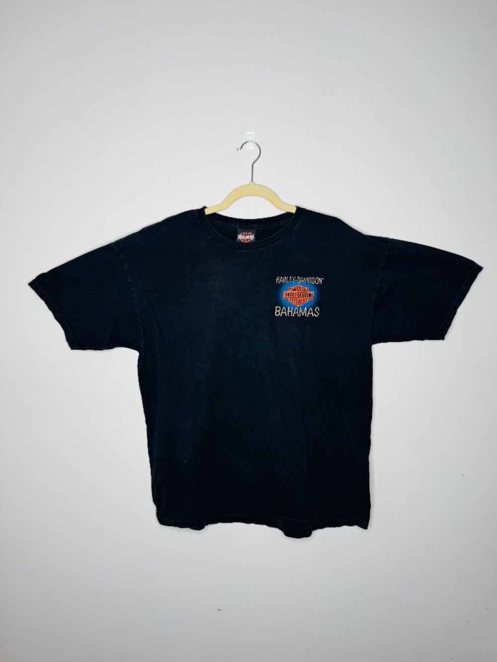 Harley Davidson Black Short Sleeve Bahamas Tshirt Mens XL Cotton Small Chest Gra